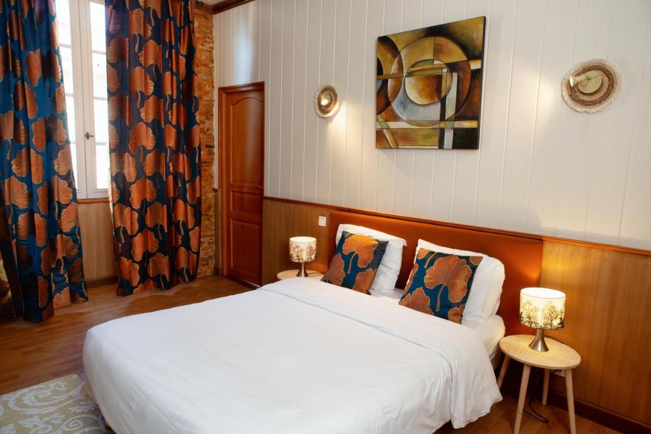 Cafe De France Eauze Bed and Breakfast Buitenkant foto