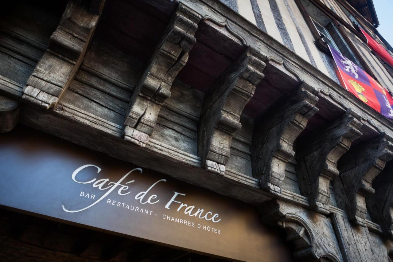 Cafe De France Eauze Bed and Breakfast Buitenkant foto