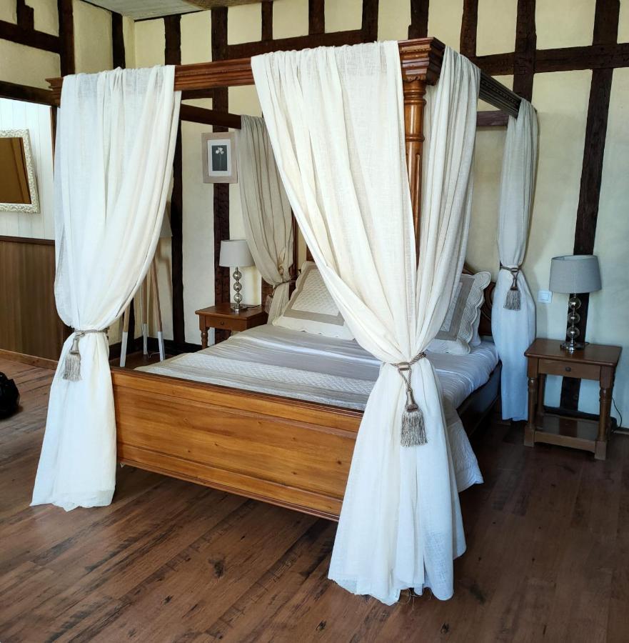 Cafe De France Eauze Bed and Breakfast Buitenkant foto
