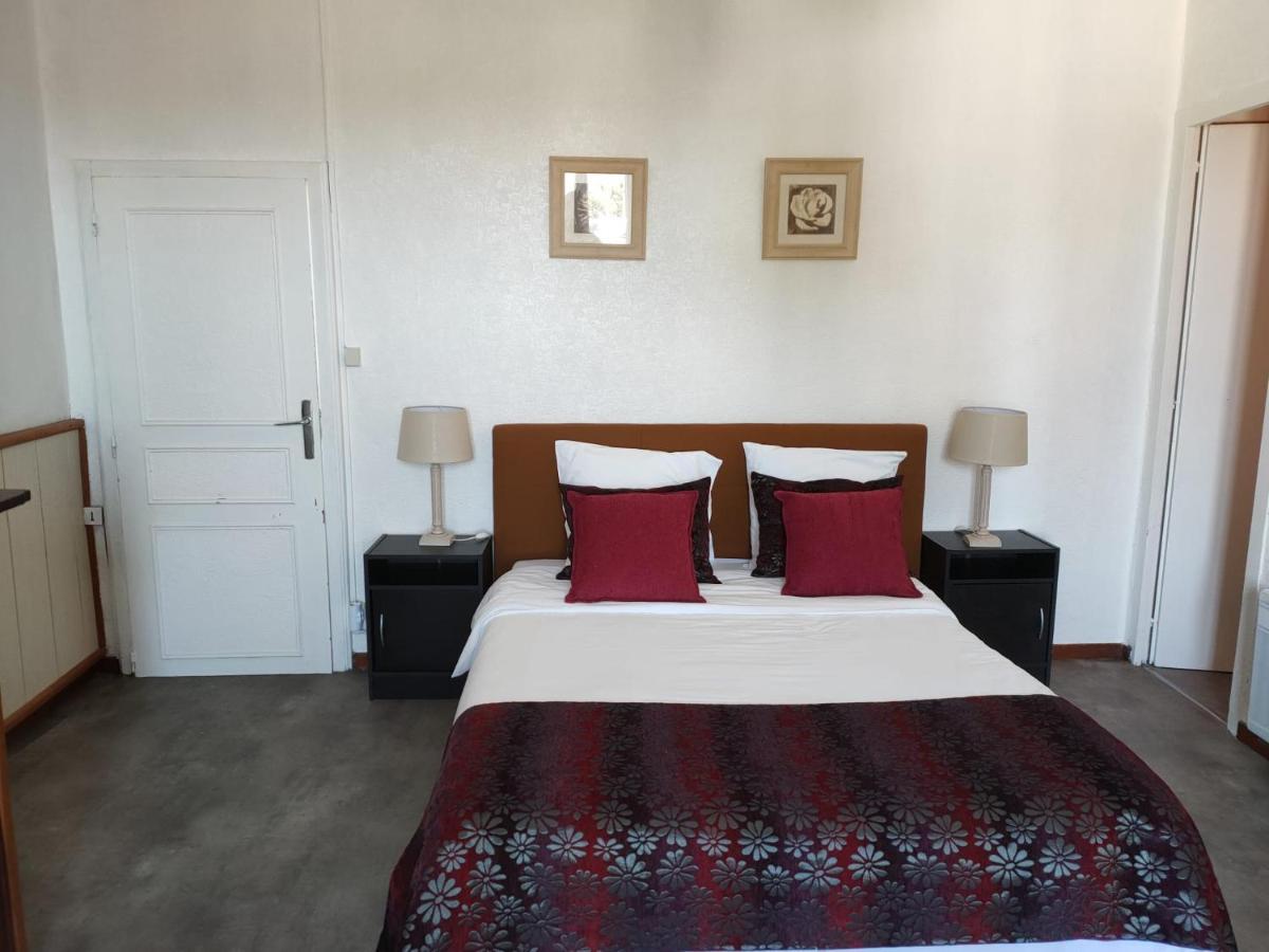 Cafe De France Eauze Bed and Breakfast Buitenkant foto